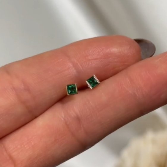 Princess Cut Emerald Flat Back Stud Bezel Set in Solid 14k Yellow Gold
