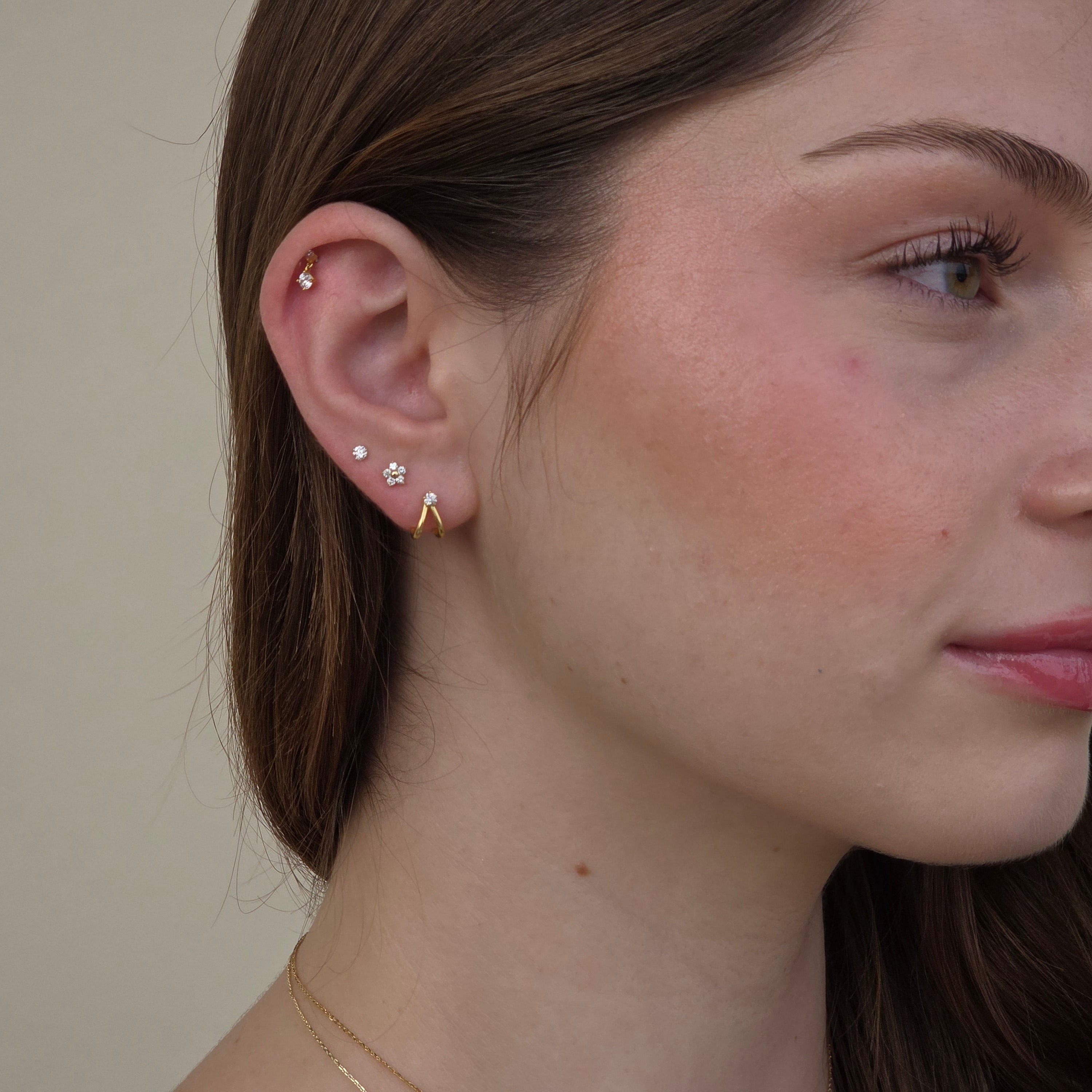 White Gold Diamond Flower Flat Back Stud Earring
