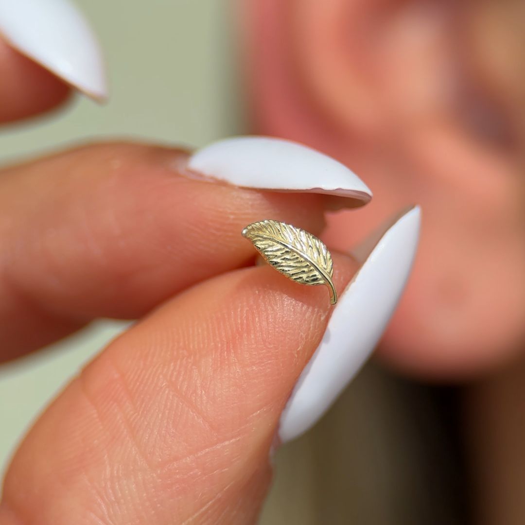 Leaf Flat Back Stud in Solid 14k Yellow Gold