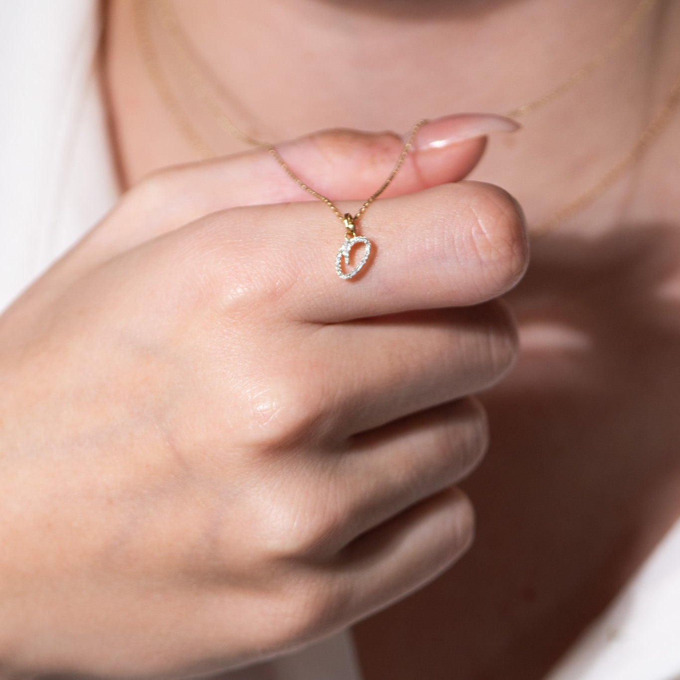 Cursive Diamond Initial Necklace - Q Necklaces Estellacollection #product_description# 18557 14k Diamond Gemstone #tag4# #tag5# #tag6# #tag7# #tag8# #tag9# #tag10# 14k Yellow Gold