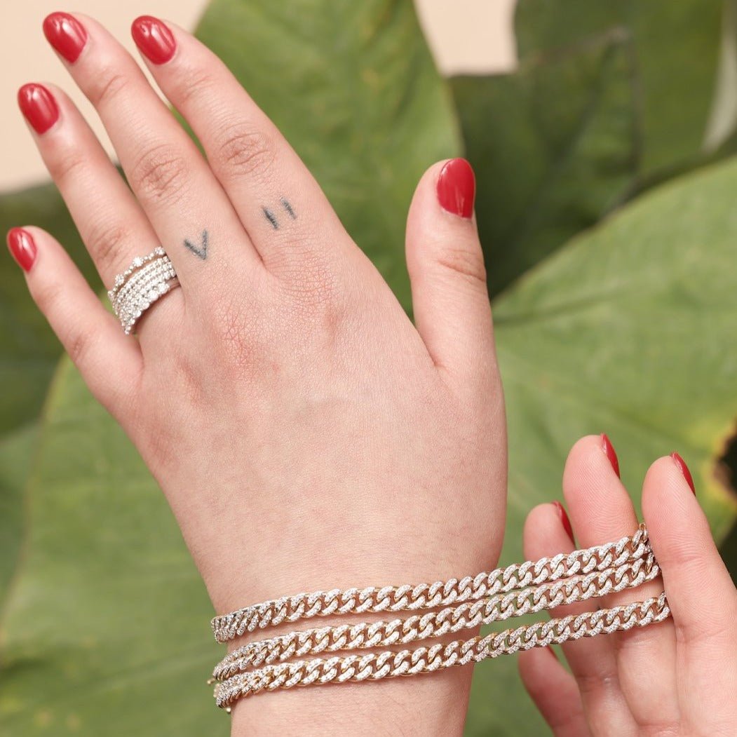 Classic Diamond Cuban Chain Bracelet Bracelets Estellacollection #product_description# 18036 14k Chain Bracelets Diamond #tag4# #tag5# #tag6# #tag7# #tag8# #tag9# #tag10#