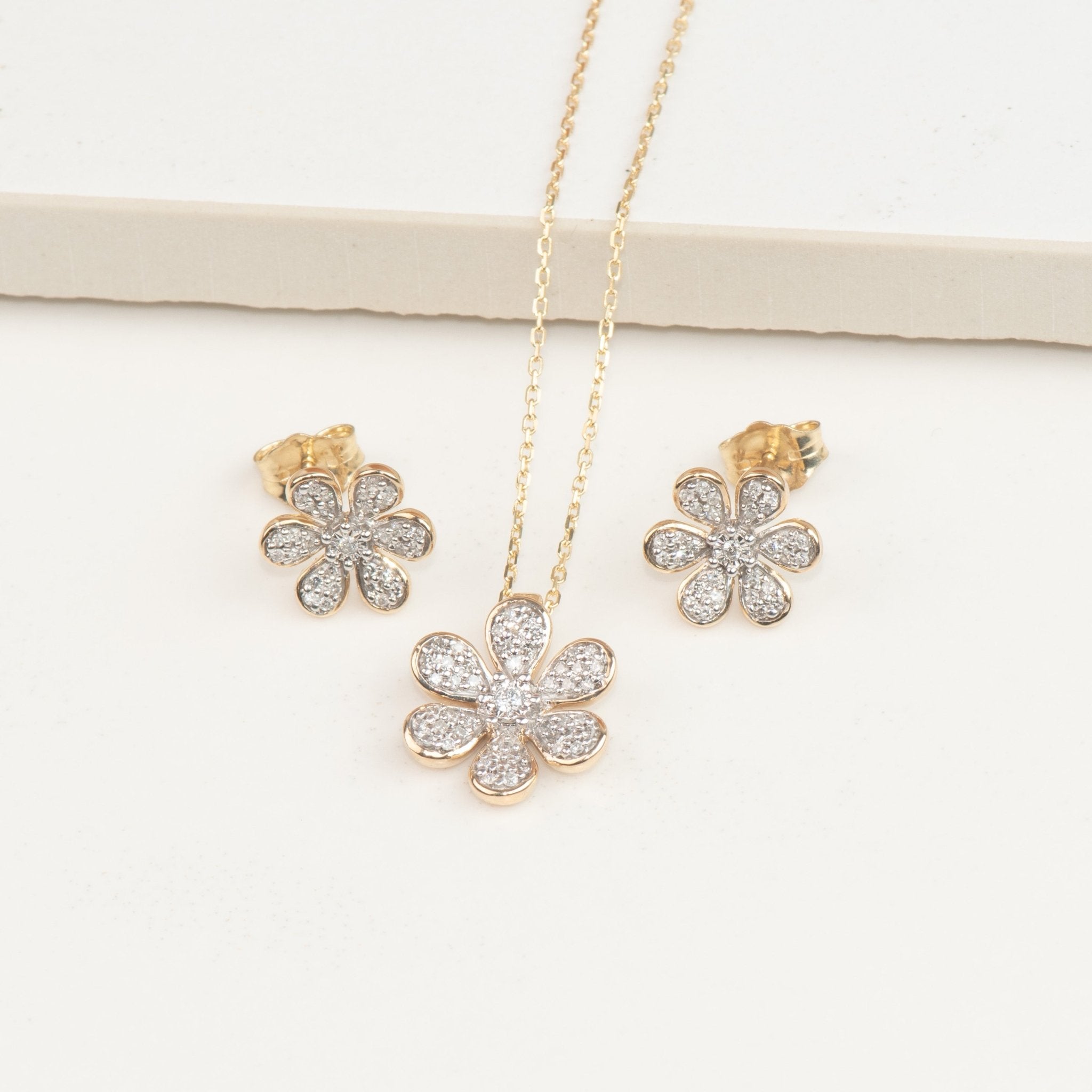 Diamond Forget-Me-Not Stud Earrings Earrings Estellacollection #product_description# 32668 10k April Birthstone Colorless Gemstone #tag4# #tag5# #tag6# #tag7# #tag8# #tag9# #tag10#